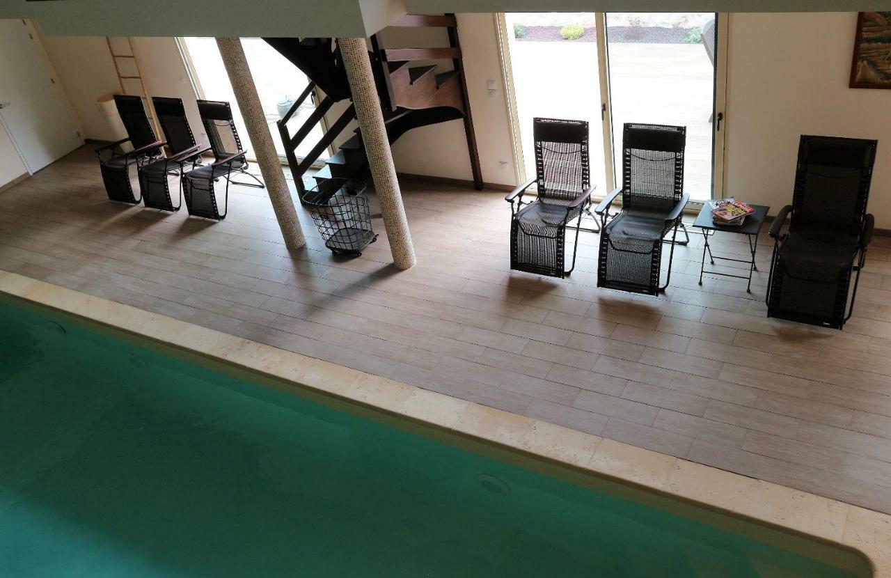 Gite Jet D'Eau Avec Piscine Interieure 30 Minutes Versailles Montainville  외부 사진
